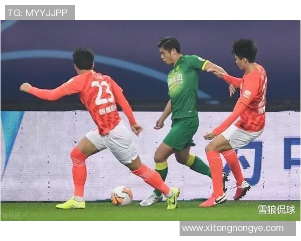 恒大与山东的精彩对决复盘分析揭示比赛关键时刻与战术变化