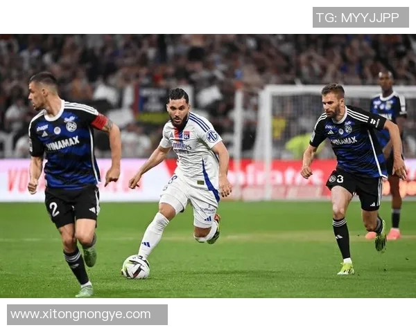 法甲精彩对决昂热迎战亚眠双方争夺积分激烈进行中 法甲精彩对决昂热迎战亚眠双方争夺积分激烈进行中