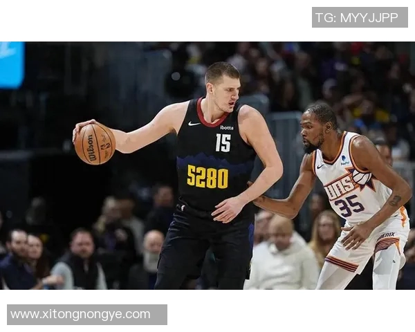 湖人队与掘金队激战正酣谁能在季后赛中笑到最后