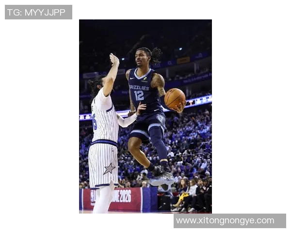 贾莫兰特在NBA赛场上的崛起与挑战:年轻球员的奋斗之路 贾莫兰特在NBA赛场上的崛起与挑战:年轻球员的奋斗之路